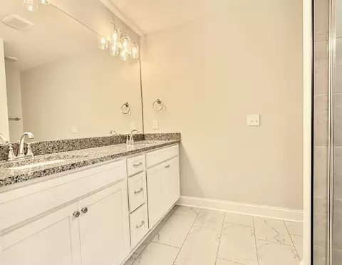 Bath - 1906 Gracie Bug Loop, Murfreesboro, TN 37128 photo 1 of 4