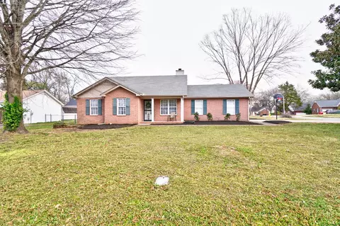 1202 Peachtree St, Murfreesboro, TN 37129