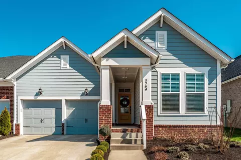 1764 Avant Ln, Hendersonville, TN 37075