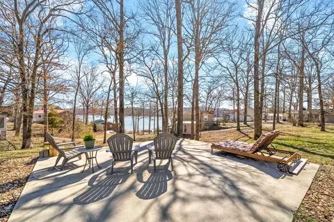 133 Trails Ln, Waverly, TN 37185