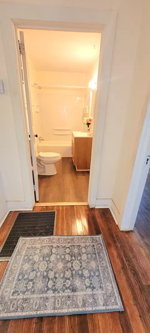 Bath - 100 Cherry St, Centerville, TN 37033 photo 1 of 1
