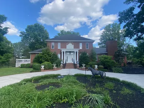 106 Riverbend Country Club Rd, Shelbyville, TN 37160