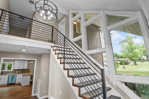Entry Way - 204 General Forrest Dr, Springfield, TN 37172 photo 1 of 4
