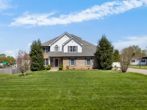 1119 Thornberry Dr, Clarksville, TN 37043