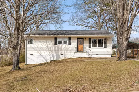 6323 Hansley Dr, Chattanooga, TN 37416