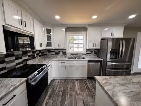 118 Noles St, Decherd, TN 37324 photo 4