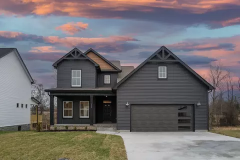 512 Herman Dr, Clarksville, TN 37042