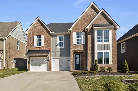 896 Plowson Rd, Mount Juliet, TN 37122