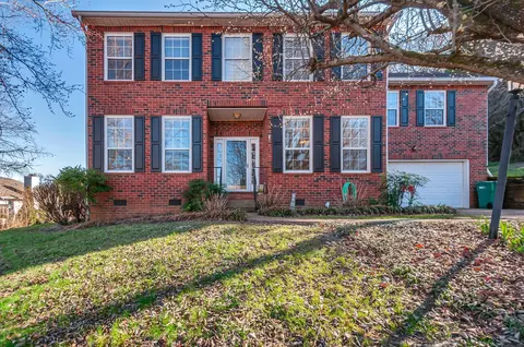605 Glenridge Close, Nashville, TN 37221