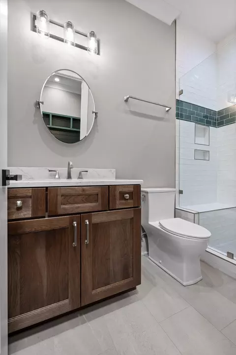 Bath - 490 Pappy Rd, Jasper, TN 37347 photo 9 of 12