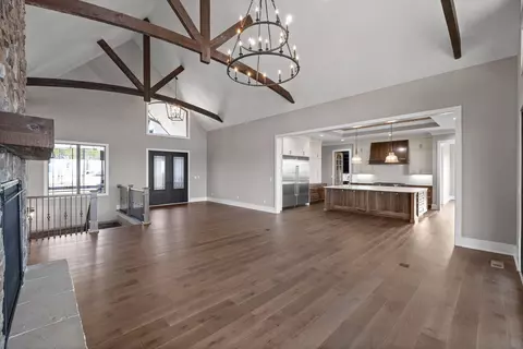 Living - 490 Pappy Rd, Jasper, TN 37347 photo 6 of 13