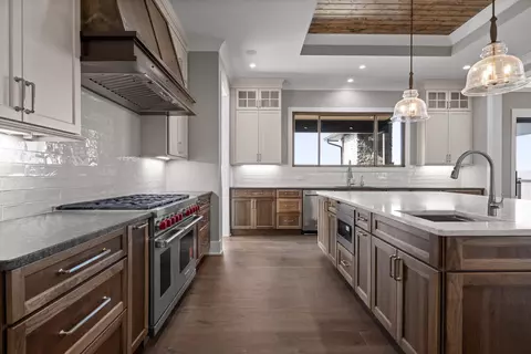 Kitchen - 490 Pappy Rd, Jasper, TN 37347 photo 2 of 14