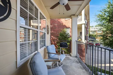 3201 Aspen Grove Dr #I6, Franklin, TN 37067