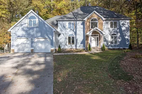 1800 Waterford Pl, Dalton, GA 30720