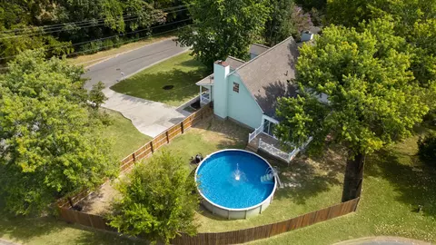 207 Centennial Dr, La Vergne, TN 37086
