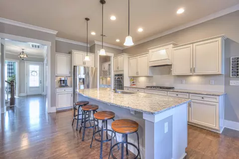 1086 Amelia Park Dr, Franklin, TN 37067