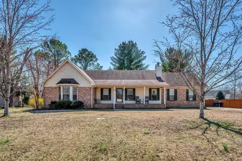 511 Upland Ct, Murfreesboro, TN 37129