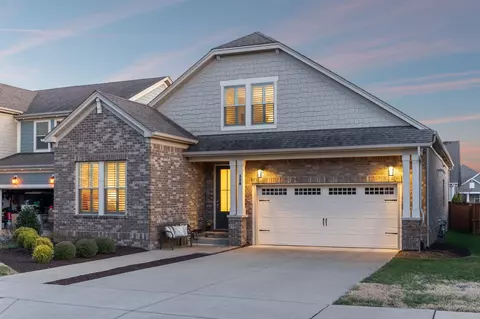 118 Nighthawk Rd, Hendersonville, TN 37075