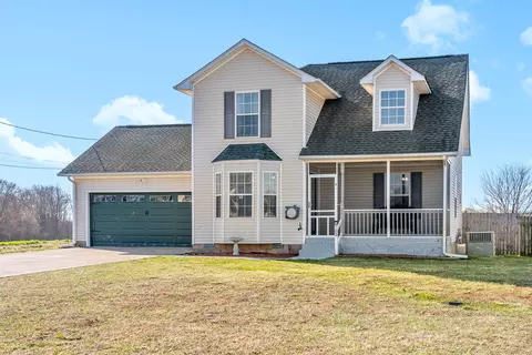 703 Shetland Dr, Oak Grove, KY 42262
