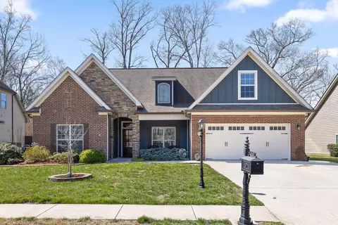 1040 Little Sorrel Rd, Hixson, TN 37343