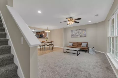 3043 Rg Buchanan Dr, La Vergne, TN 37086