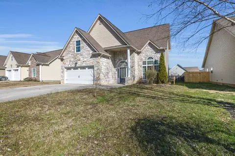 2535 Waterhaven Dr, Chattanooga, TN 37406