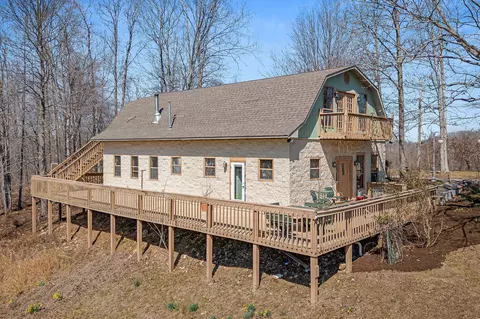 5980 Ashburn Rd, Baxter, TN 38544