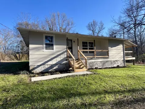 14242 Smith Jones Ln, Soddy Daisy, TN 37379