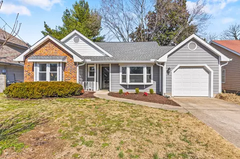 115 Agee Cir E, Hendersonville, TN 37075