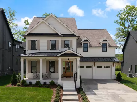 4025 Kathie Dr, Thompsons Station, TN 37179