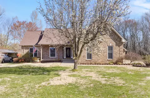 2851 Prince Dr, Clarksville, TN 37043