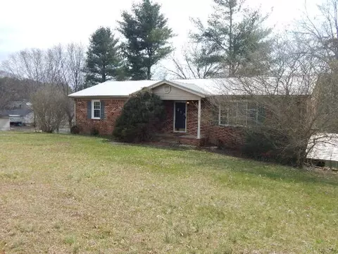 849 Sioux Trl, Mcminnville, TN 37110