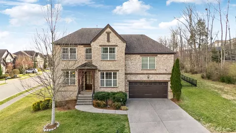 4249 Stone Hall Blvd, Hermitage, TN 37076