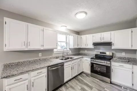 106 Harsh Ln, Castalian Springs, TN 37031