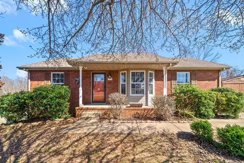 1319 Burchett Dr, Clarksville, TN 37042