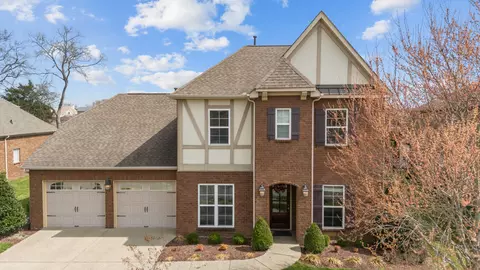 1012 Baxter Ln, Gallatin, TN 37066
