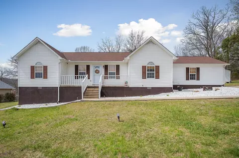 249 Darlene Dr, Sparta, TN 38583