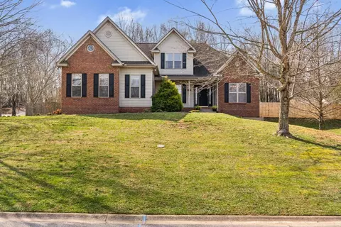 1230 Willow Brook Dr, Clarksville, TN 37043