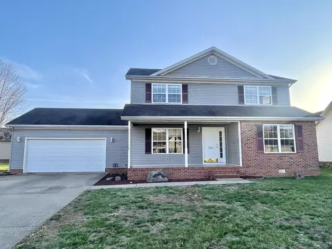 990 Wing Tip Cir, Hopkinsville, KY 42240