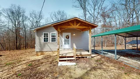 122 Lost Arrowhead Rd, Summertown, TN 38483