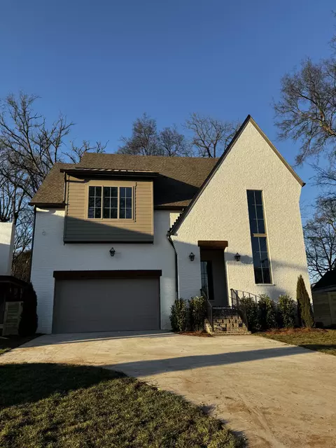 1114 Graybar Ln, Nashville, TN 37204