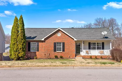 183 Sarah Elizabeth Dr, Clarksville, TN 37042