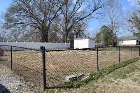 Exterior - 125 E Main St, Gracey, KY 42232 photo 3 of 6