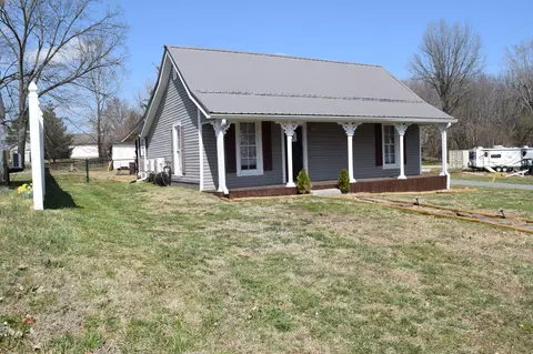 125 E Main St, Gracey, KY 42232