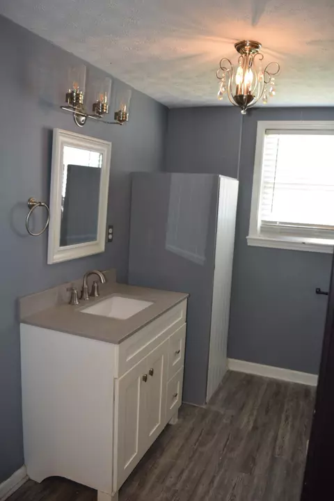 Bath - 125 E Main St, Gracey, KY 42232 photo 2 of 2