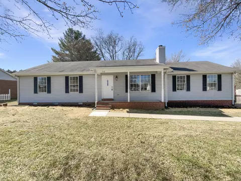 538 Morris Dr, Murfreesboro, TN 37130