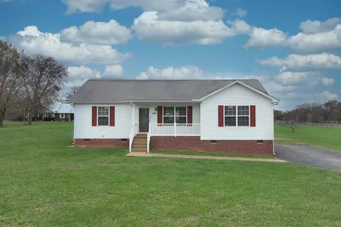 134 T G T Rd, Portland, TN 37148