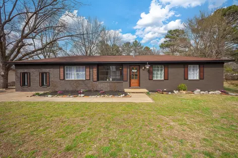 604 Mary Ann St, Humboldt, TN 38343