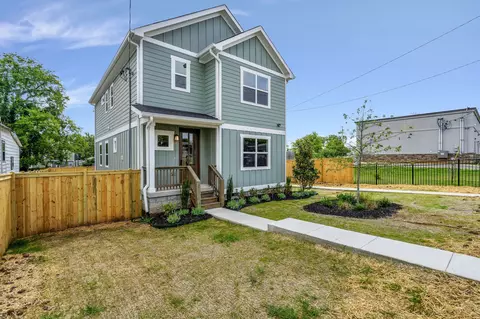 1737 14th Ave N, Nashville, TN 37208