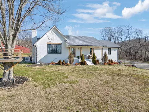 4676 Reed Rd E, Thompsons Station, TN 37179
